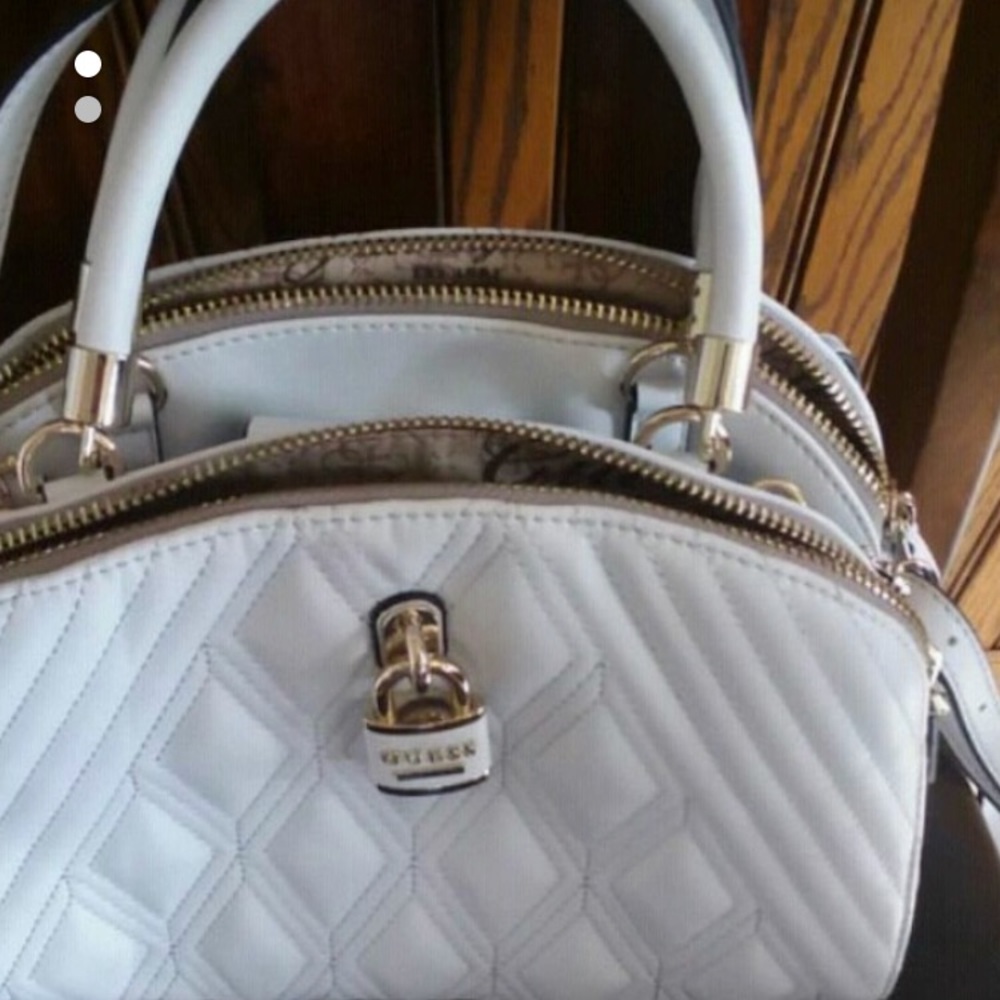 New Addition! Winter White Guess Handbag!